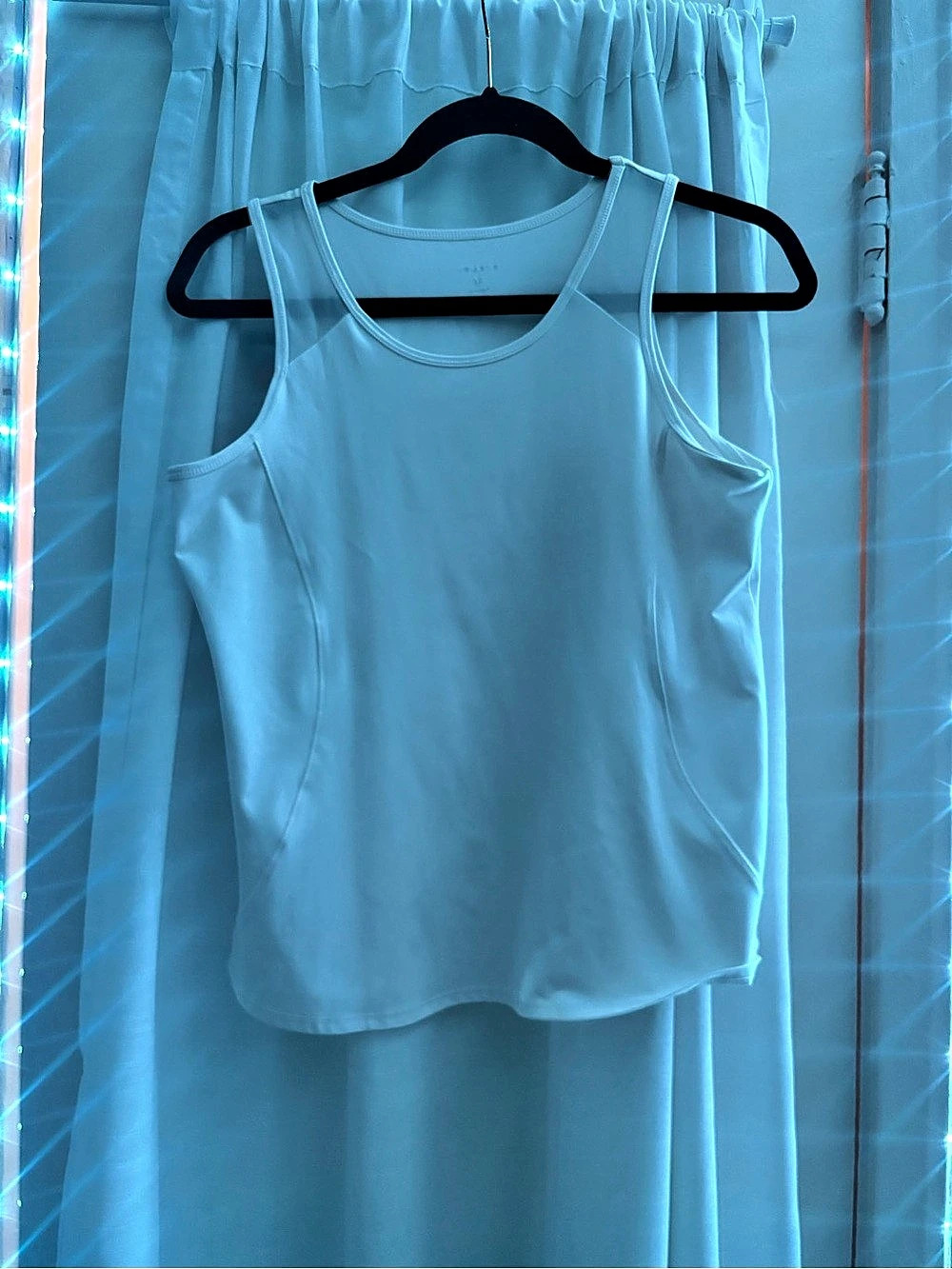 Layers Women's White Tennis Tank Top Like New